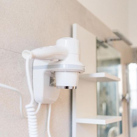 Drooms 4,0 Domotic Smart Self 24H,7 Vicino Treni Porta Susa E Centro Storico Turin Ngoại thất bức ảnh