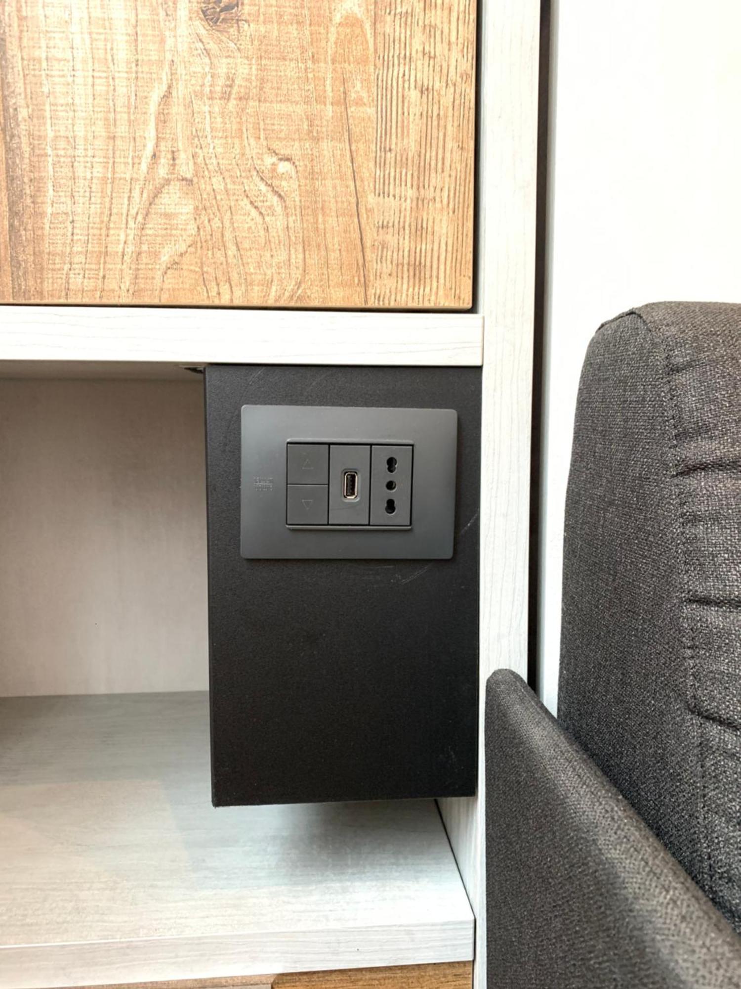 Drooms 4,0 Domotic Smart Self 24H,7 Vicino Treni Porta Susa E Centro Storico Turin Ngoại thất bức ảnh