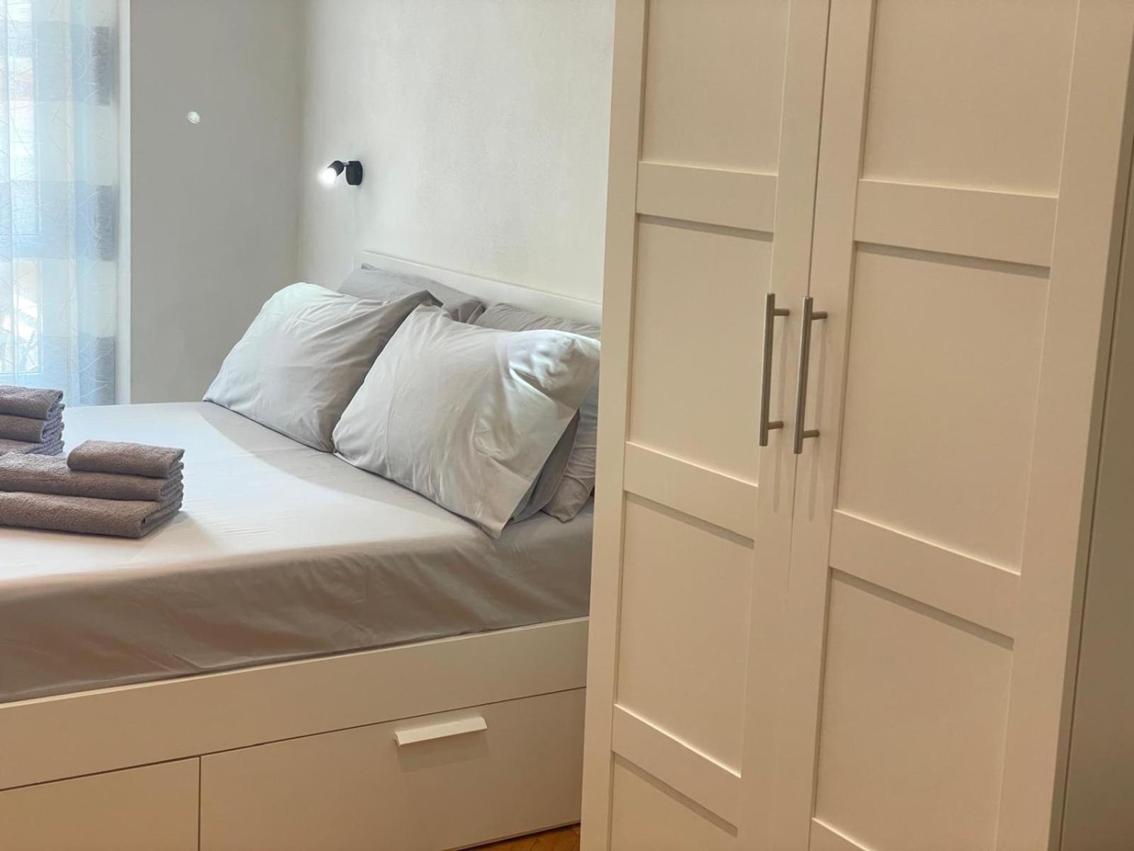 Drooms 4,0 Domotic Smart Self 24H,7 Vicino Treni Porta Susa E Centro Storico Turin Ngoại thất bức ảnh