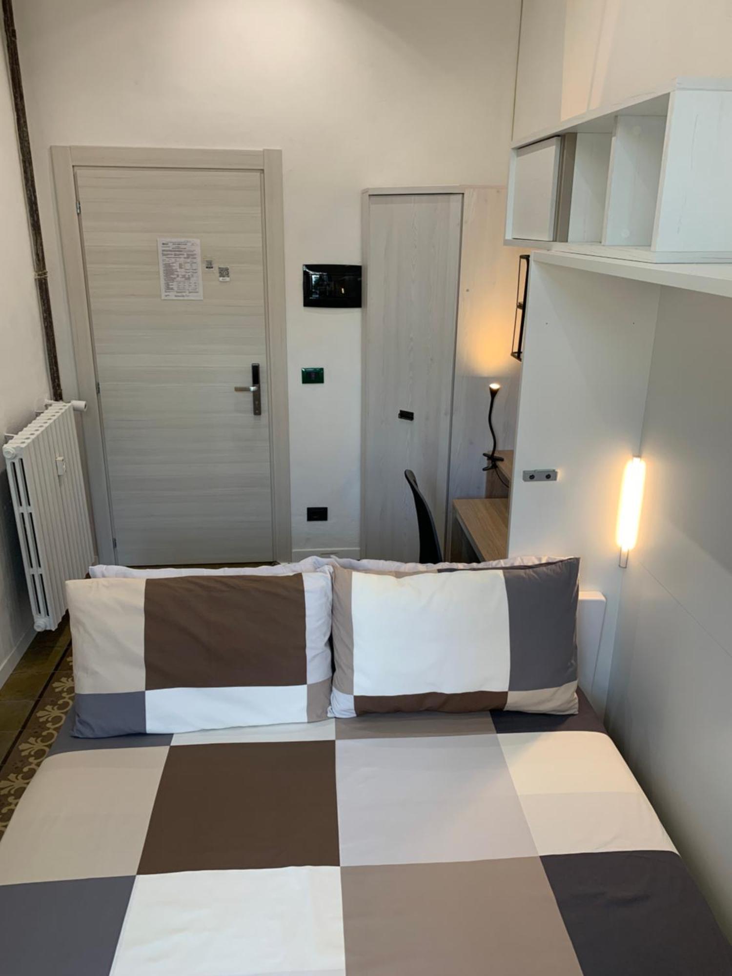 Drooms 4,0 Domotic Smart Self 24H,7 Vicino Treni Porta Susa E Centro Storico Turin Ngoại thất bức ảnh